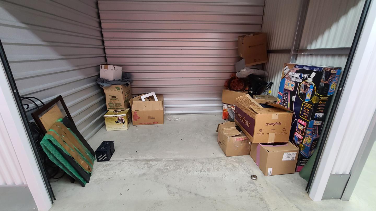 Storage Unit Auction in Smithtown, NY at UHaul Storage at Bellemeade